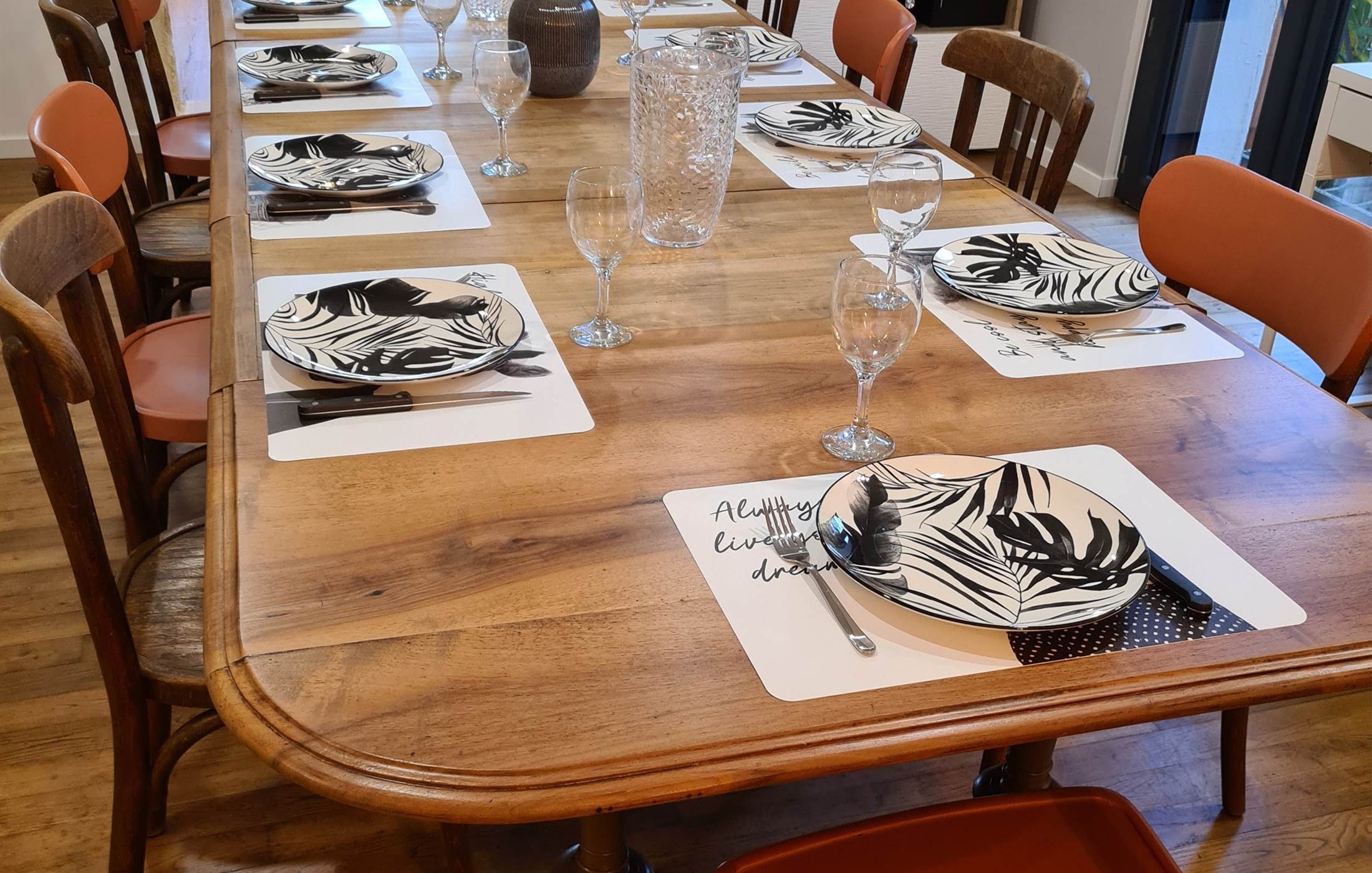 grandetabledefamille/repasentreamis/convivialité