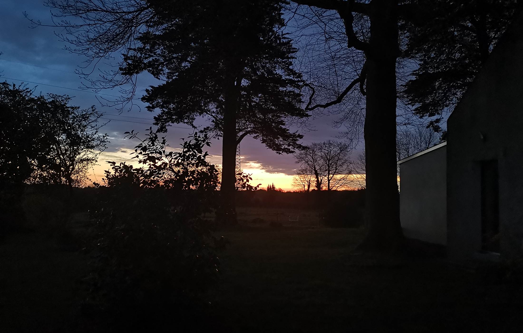 lever de soleil à la maison d'hôtes, moulin de La Retardière, Orvault, Loire Atlantique