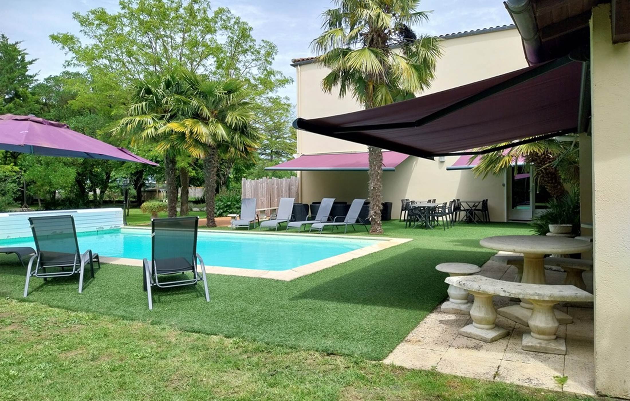 A29329F2-761C-4A38-BDD2-47E4DC9F01B0_1_105_c