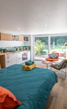 casa-mypi-studio-sous-bois-queensize