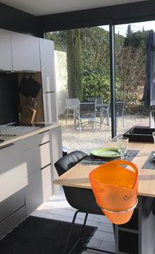 espace cuisine tout equipé