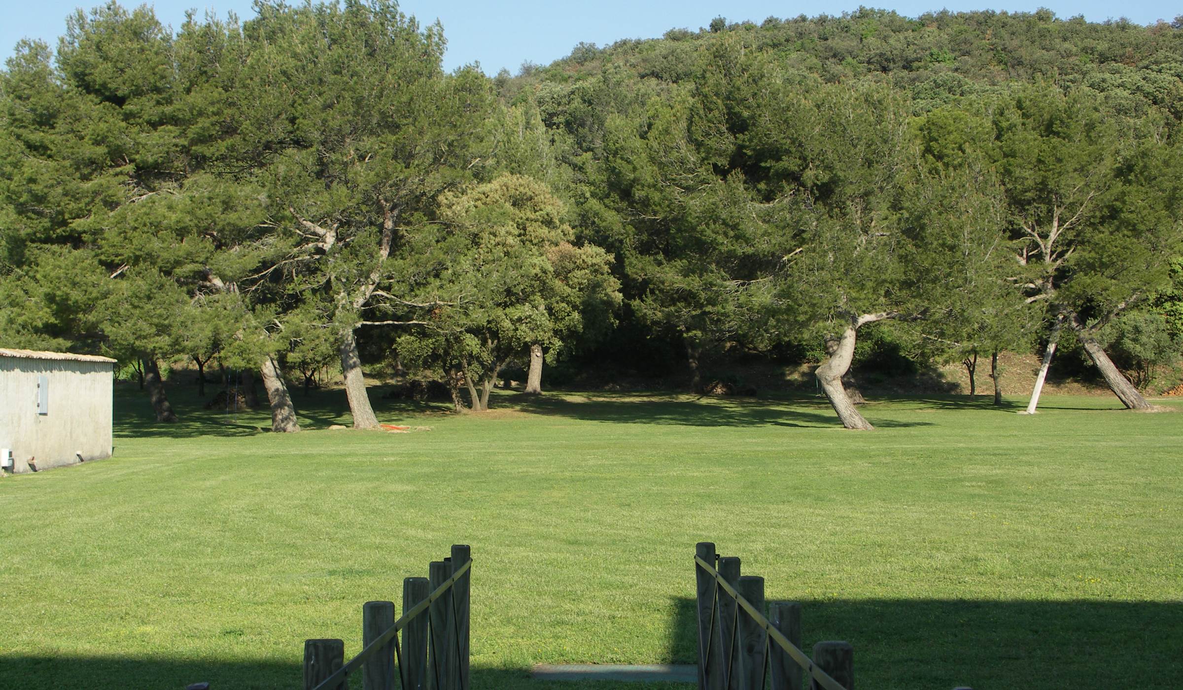 Photo 4/5 — Gîte insolite « Domaine Saint Martin Gîtes, Chambres d'hôtes · Valliguières, Gard » à Valliguières Marseille 7e…