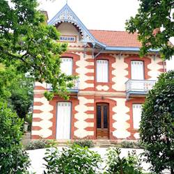 06ddb2cf-fcdb-4a5b-89f9-77f04f77fef0-photo-around