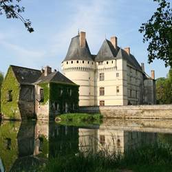 Chateau-de-l-Islette-4-photo-around