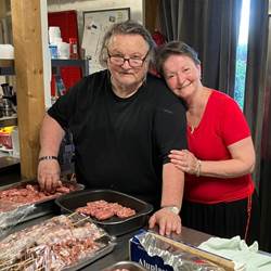 Françoise et Jules à votre service depuis 1995 et heureux de l'être.-photo-news