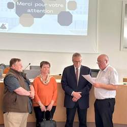 Remise de la Médaille du Tourisme à Jules Lahaye-photo-news