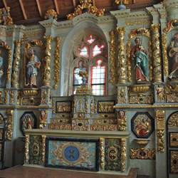 eb32e1b9-678b-4c37-a8f0-03dc63481f3f-photo-around