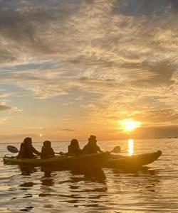 Abbartello kayak Corse coucher de soleil punta 2024.jpg