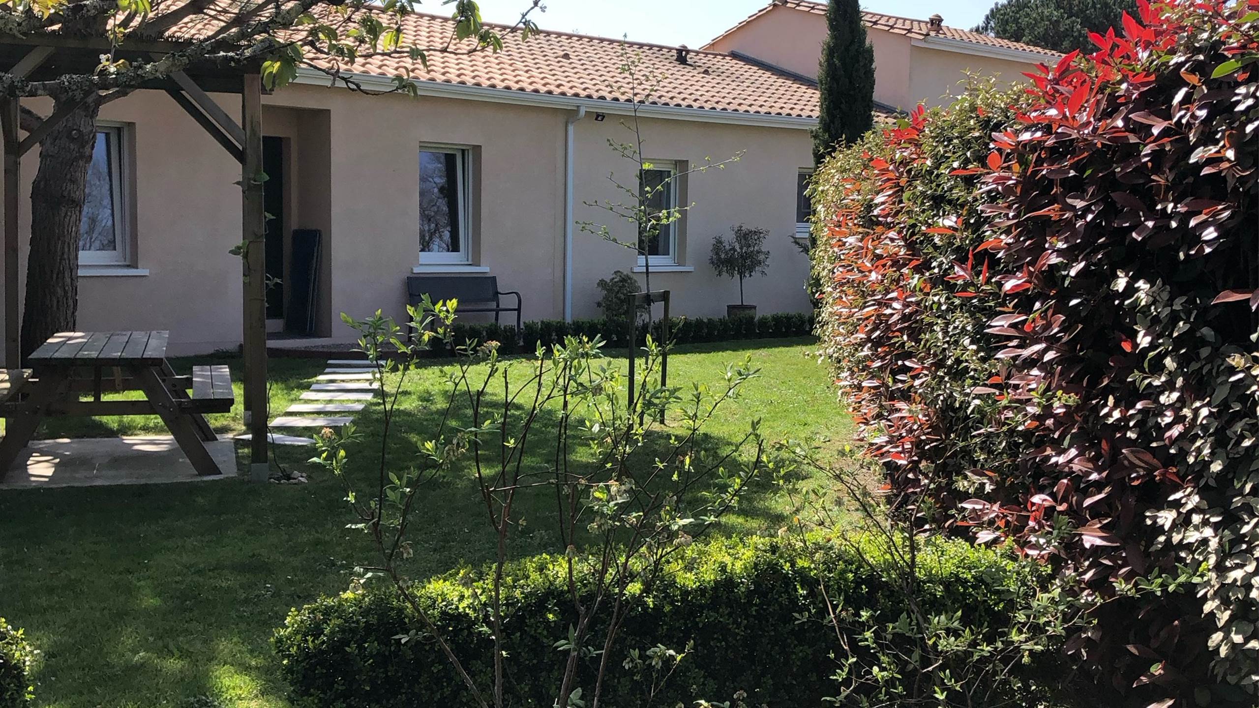 Chambre-d’hôtes-Sainte-Hélène-Gironde-Extérieur