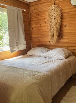 Chambre lit 2 personnes