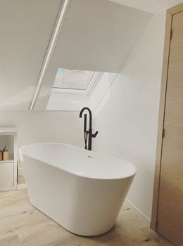 80C33EBF-0D7C-49AD-9807-CAC335E79639