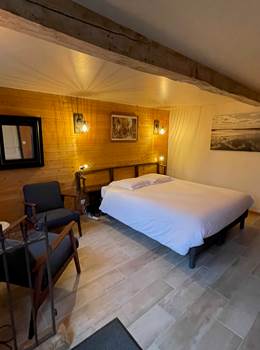 © Au Presbytère de Saigneville - la double de mademoiselle Juliet