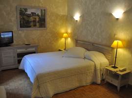 Hostellerie du grand duc chambre double 4