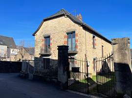 Location Rignac Aveyron maison familiale