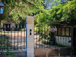 Bonfarto Locations main entrance