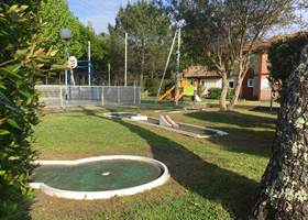 Mini golf