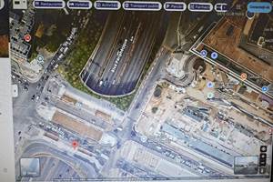 Porte Maillot statia autobuz spre Gare Montparnasse