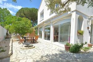 Villa Les Salines ***