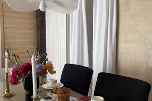salle à manger et petit déjeuner
