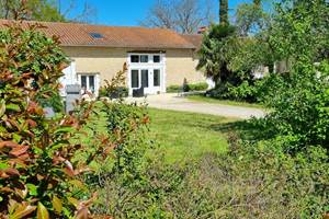 Gite 10 personnes vacances Dordogne - La Petite Clavelie - Périgord vert 04