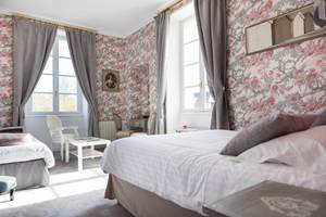 Chambre Pivoine château