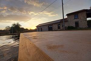 La Maijou d'Aômés, gîte avec piscine en Limousin