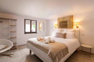 GITE-LA-RUINE-Chambre-Double-presta