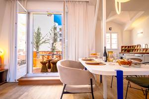 Le repas, dehors ou dedans ? A vous de choisir !