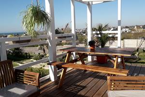 Terrasse vue mer sur la Baie de Porspaul à Lampaul Plouarzel