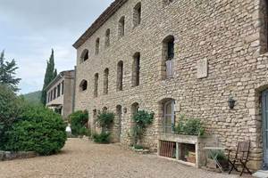 159b0eab-b6e9-4182-9667-c0ade637007d