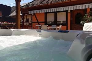 GITE VIGNOBLE ALSACE KAYSERSBERG Jacuzzi