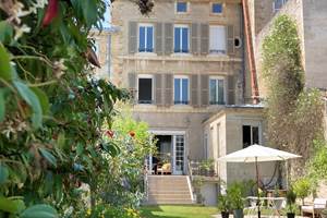 The House 19 — 79000 Niort