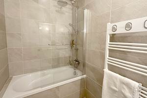 Salle de bain - Vue 2
