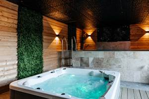 Hébergement de prestige avec piscine intérieure