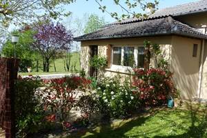 GÎTES "LES HAUTS DE CUREMONTE" - Le Gîte