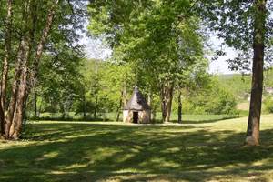 Cabane borie parc château
