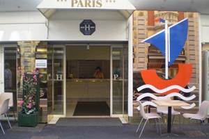 Hôtel de Paris in Lourdes, France