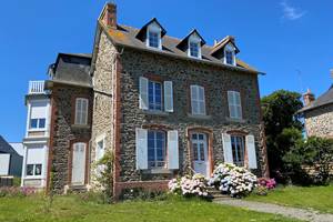 Chambres d'hôtes La Korrigane, vue mer (avec un espace privé cuisine/salon)