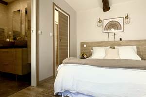 1 chambre + salle de bain