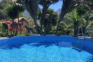 piscine hors sol 17.000 litres / above ground pool 17,000 liters