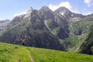 Hiking at the Hospice de France