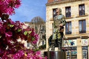 #cyrano #bergerac #perigord #dordogne #paysdebergerac #sudouest #visiteguidee #baladesguideesdecamille #tourisme #patrimoine #histoire #anecdotes #gastronomie #france #dordogneperigordtourisme #visitfrance  #visitdordogne-presta