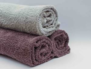 SERVIETTES DE TOILETTE