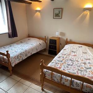Chambre 2 lits simple 90x190