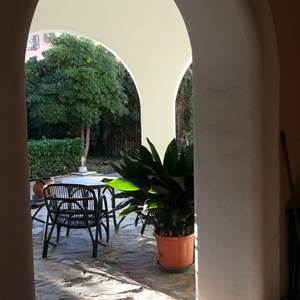 la-terrasse-de-la-chambre-petit-couscouril