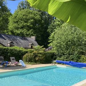 Chambre hotes- La Guyonnais-piscine-chauffée