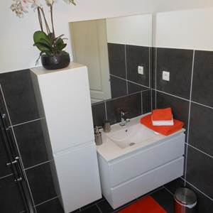 Romarins-Salle-de-bain