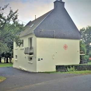 Maison de location à Caurel pour vacances authentiques en Bretagne intérieure