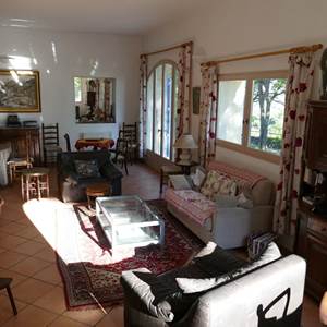 COLOMBELLE-Salon