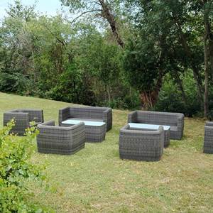 Massane salon jardin